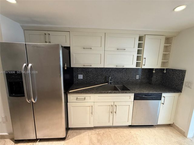 5255 Collins Ave 7B, Miami Beach, FL 33140