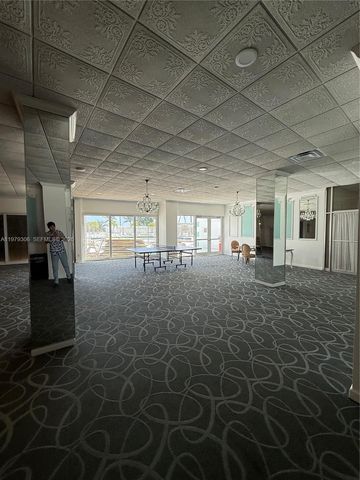 5255 Collins Ave 7B, Miami Beach, FL 33140