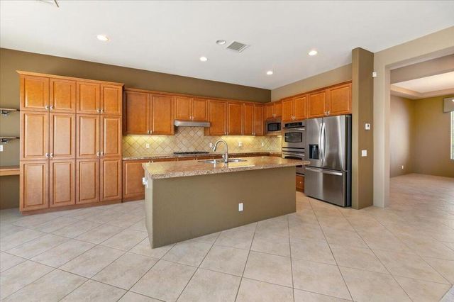 49930 Patti Court, La Quinta, CA 92253