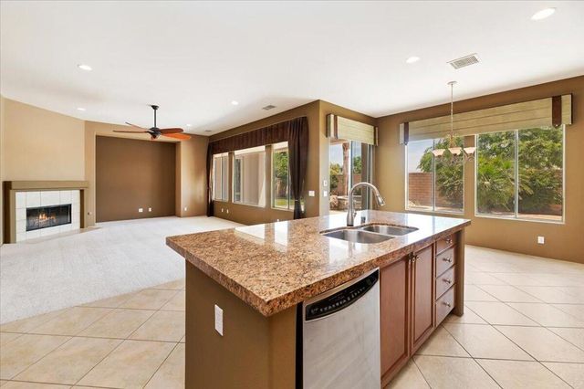 49930 Patti Court, La Quinta, CA 92253