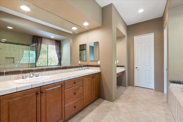 49930 Patti Court, La Quinta, CA 92253