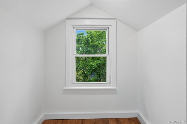 10 Robinson Street, Beacon, NY 12508