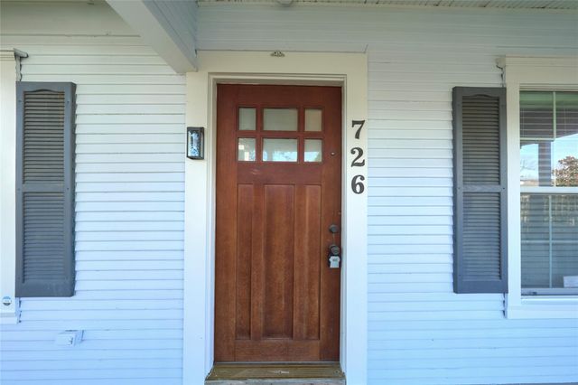 726 E 26th Street, Houston, TX 77009