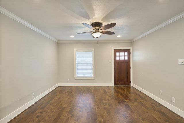 726 E 26th Street, Houston, TX 77009