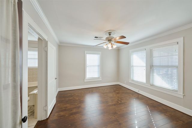 726 E 26th Street, Houston, TX 77009