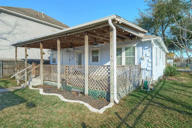 726 E 26th Street, Houston, TX 77009