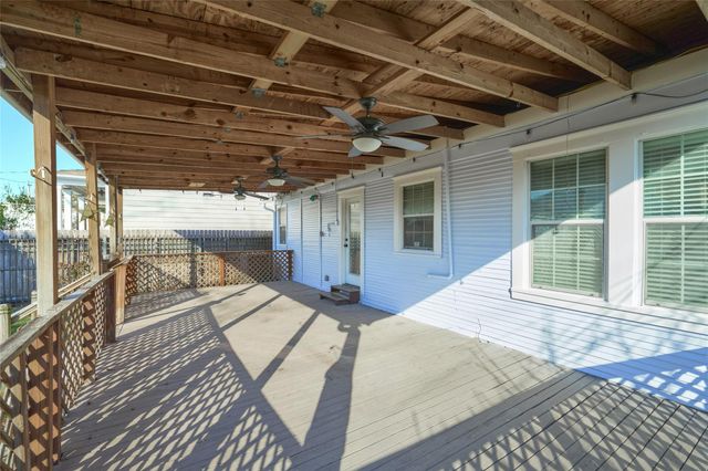 726 E 26th Street, Houston, TX 77009