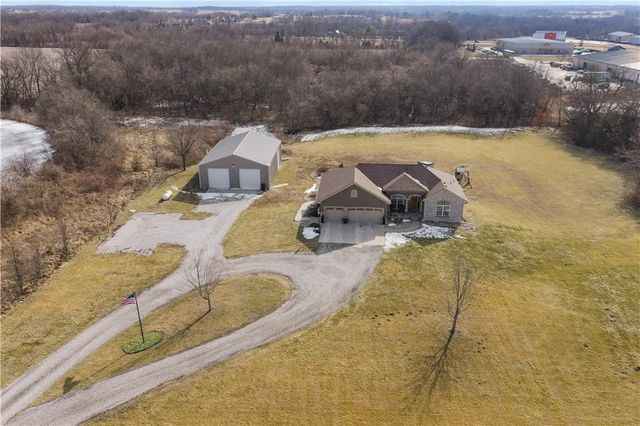 32505 E Lone Jack LeesSummit Road, Lee's Summit, MO 64086