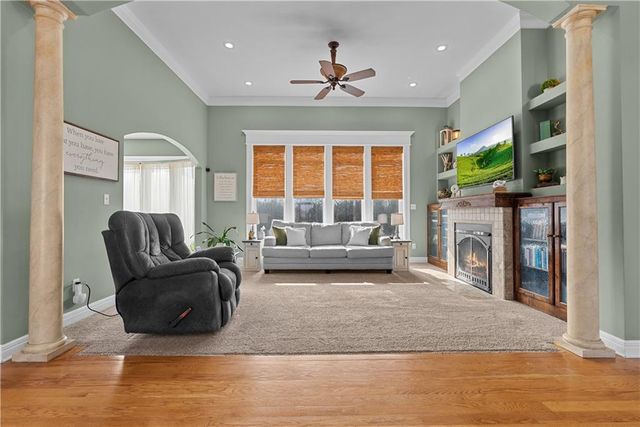 32505 E Lone Jack LeesSummit Road, Lee's Summit, MO 64086