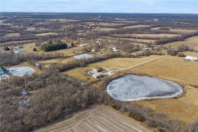 32505 E Lone Jack LeesSummit Road, Lee's Summit, MO 64086