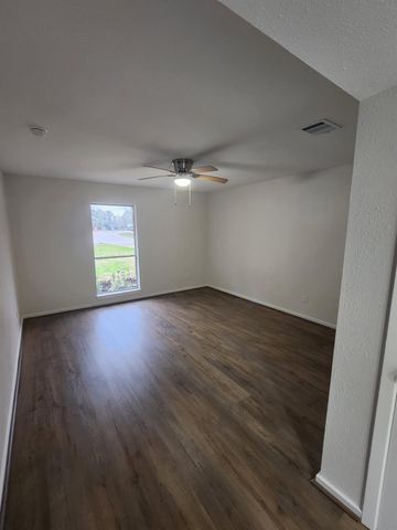 25605 Fm 2100 Road, Huffman, TX 77336