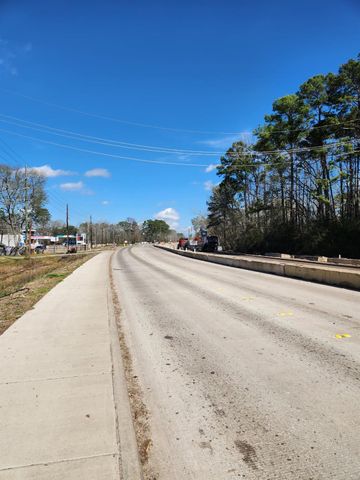 25605 Fm 2100 Road, Huffman, TX 77336