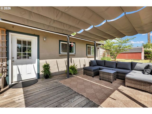 13925 Sw RIVER Ln, Portland, OR 97224