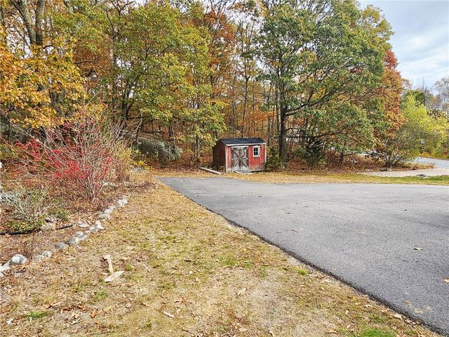 10 Laurel Road, Charlestown, RI 02813