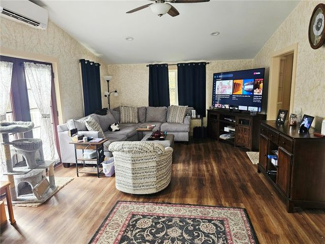 10 Laurel Road, Charlestown, RI 02813