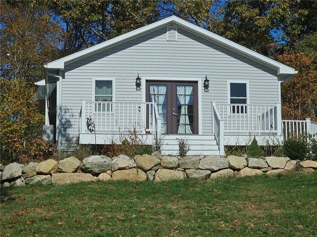 10 Laurel Road, Charlestown, RI 02813