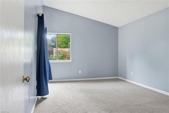 910 Chimney Hill PW, Virginia Beach, VA 23462