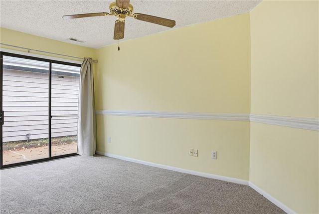 910 Chimney Hill PW, Virginia Beach, VA 23462