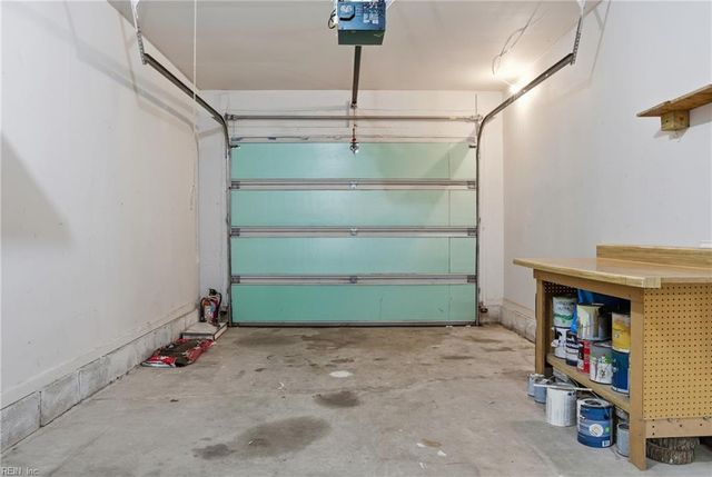 910 Chimney Hill PW, Virginia Beach, VA 23462