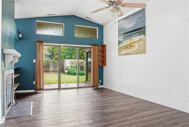 910 Chimney Hill PW, Virginia Beach, VA 23462