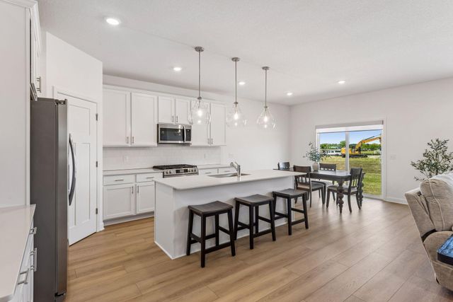 7594 Swan Street, Lino Lakes, MN 55038