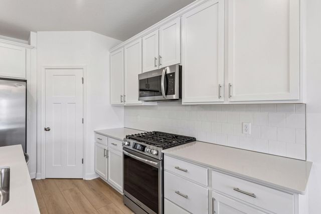 7594 Swan Street, Lino Lakes, MN 55038