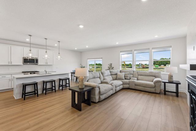 7594 Swan Street, Lino Lakes, MN 55038