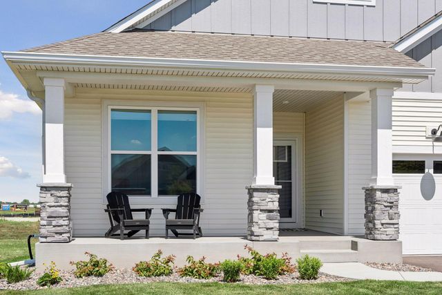7594 Swan Street, Lino Lakes, MN 55038