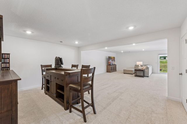 7594 Swan Street, Lino Lakes, MN 55038
