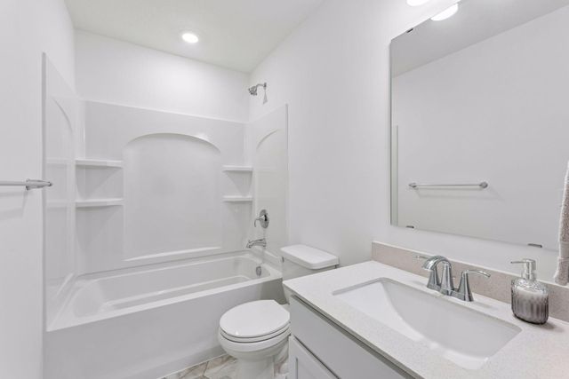 7594 Swan Street, Lino Lakes, MN 55038