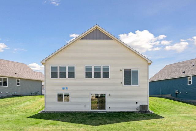 7594 Swan Street, Lino Lakes, MN 55038