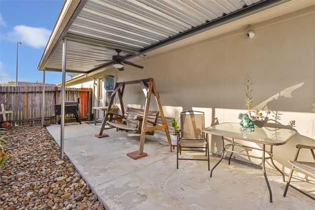 24318 Hard Wood Drive, Huffman, TX 77336