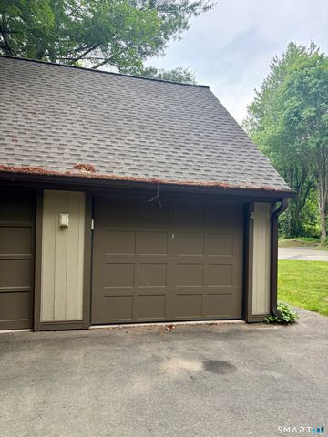 4 Copper Hill Drive 4, Guilford, CT 06437