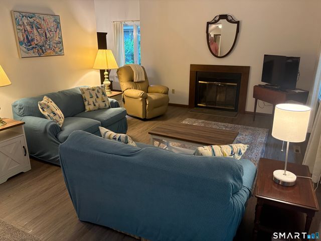 4 Copper Hill Drive 4, Guilford, CT 06437