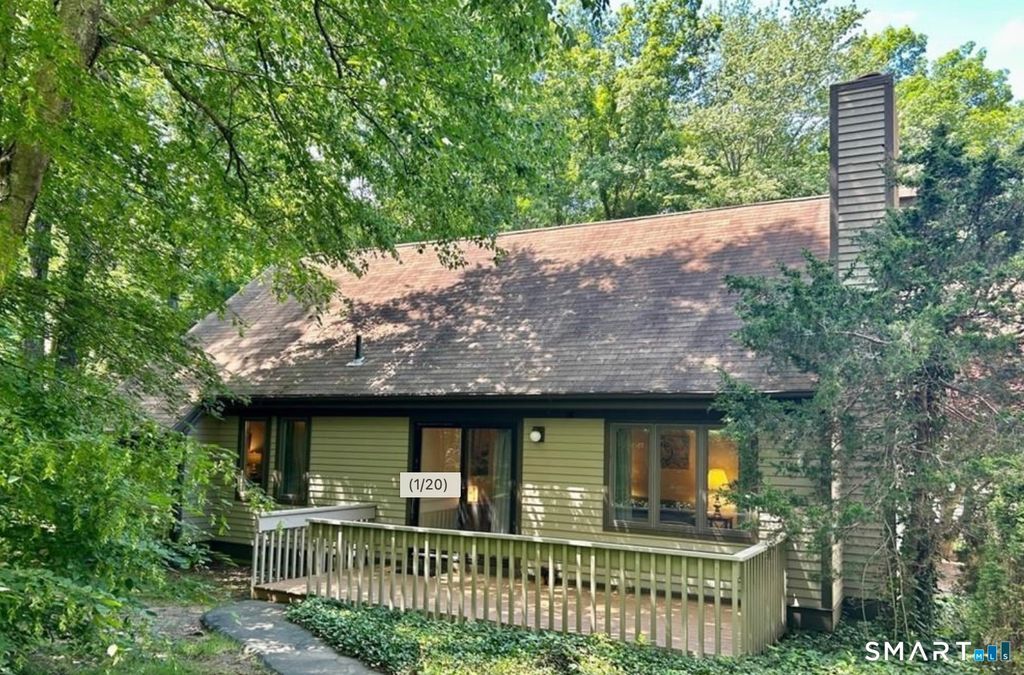 4 Copper Hill Drive 4, Guilford, CT 06437