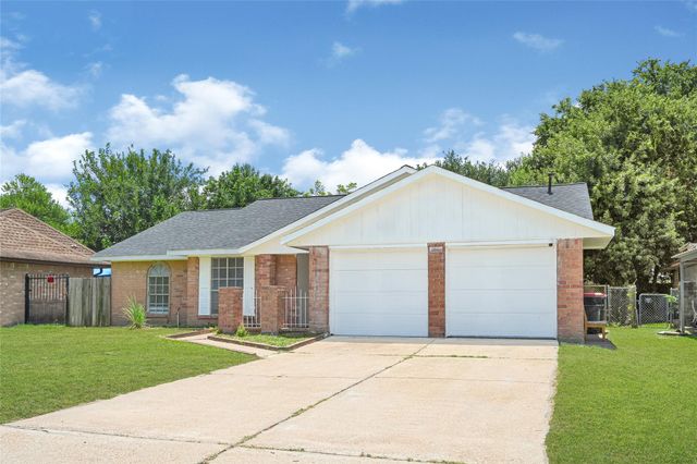 1123 Fallbrook Drive, Houston, TX 77038
