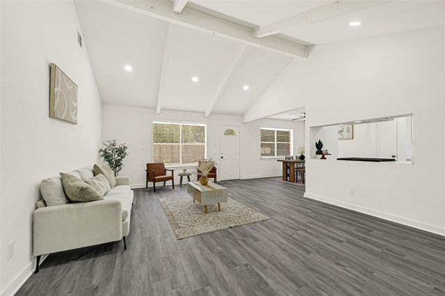1123 Fallbrook Drive, Houston, TX 77038