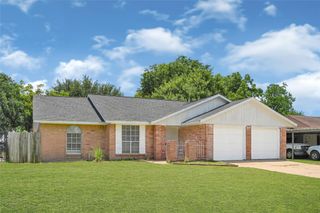 1123 Fallbrook Drive, Houston, TX 77038