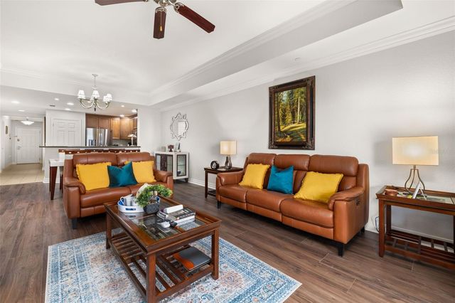 1100 SUNSET VIEW CIRCLE 302, Reunion, FL 34747