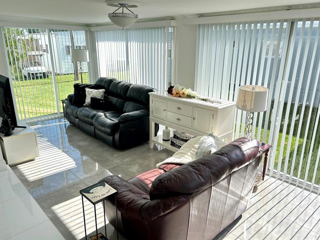 3233 State Street, Hollywood, FL 33021