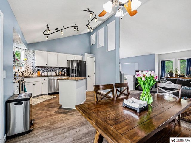 3404 Henery Road, Bellevue, NE 68123