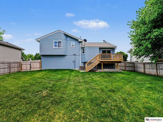 3404 Henery Road, Bellevue, NE 68123