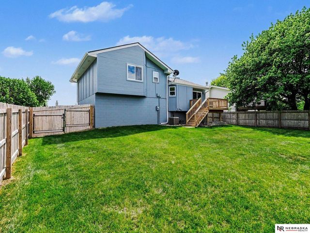 3404 Henery Road, Bellevue, NE 68123