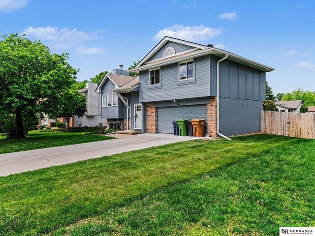 3404 Henery Road, Bellevue, NE 68123