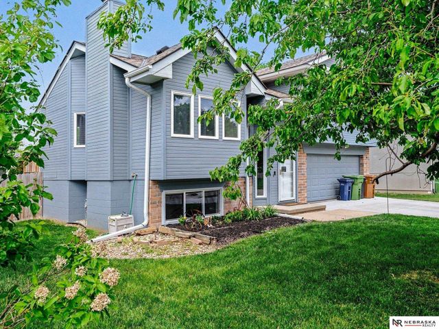 3404 Henery Road, Bellevue, NE 68123