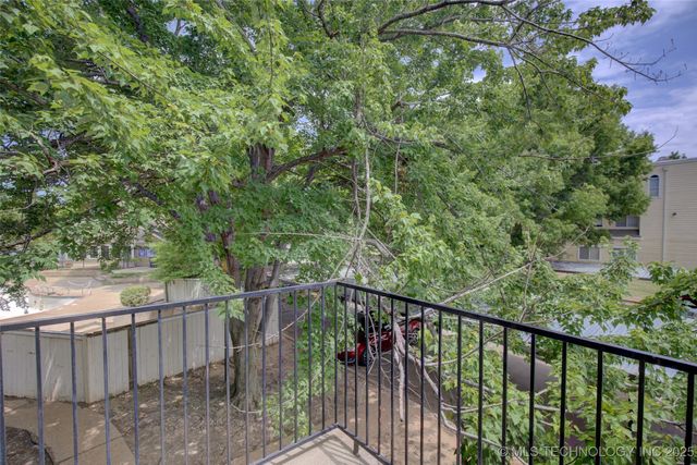 1730 E 67th Street K102, Tulsa, OK 74136