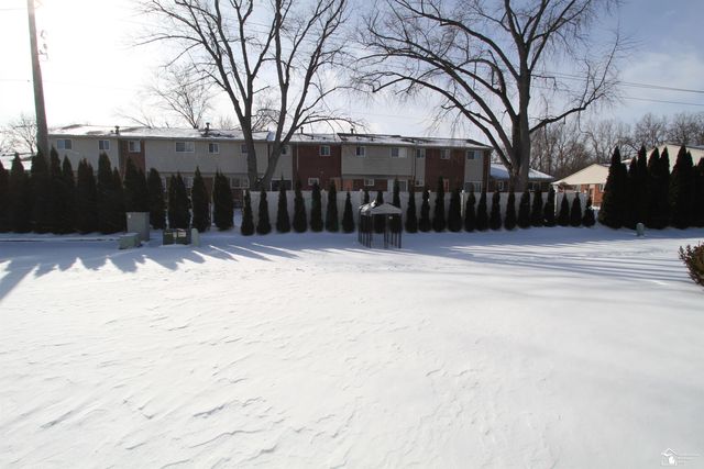 35773 Surrey Court, Romulus, MI 48174