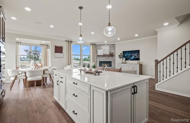 705 West Spaniel Drive, Ann Arbor, MI 48108