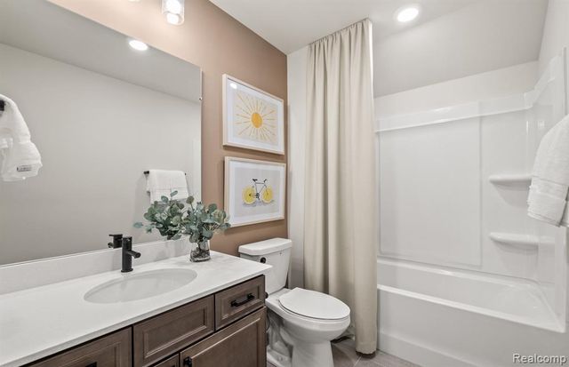 705 West Spaniel Drive, Ann Arbor, MI 48108