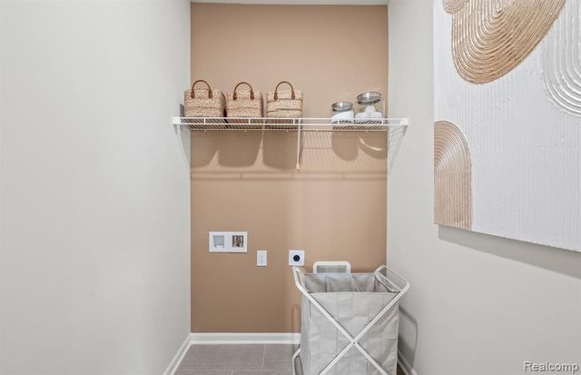 705 West Spaniel Drive, Ann Arbor, MI 48108